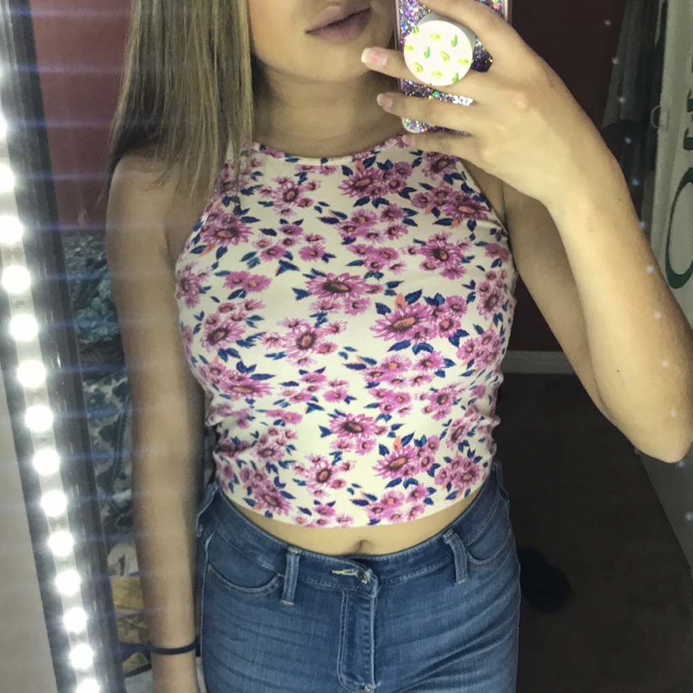 Crop top